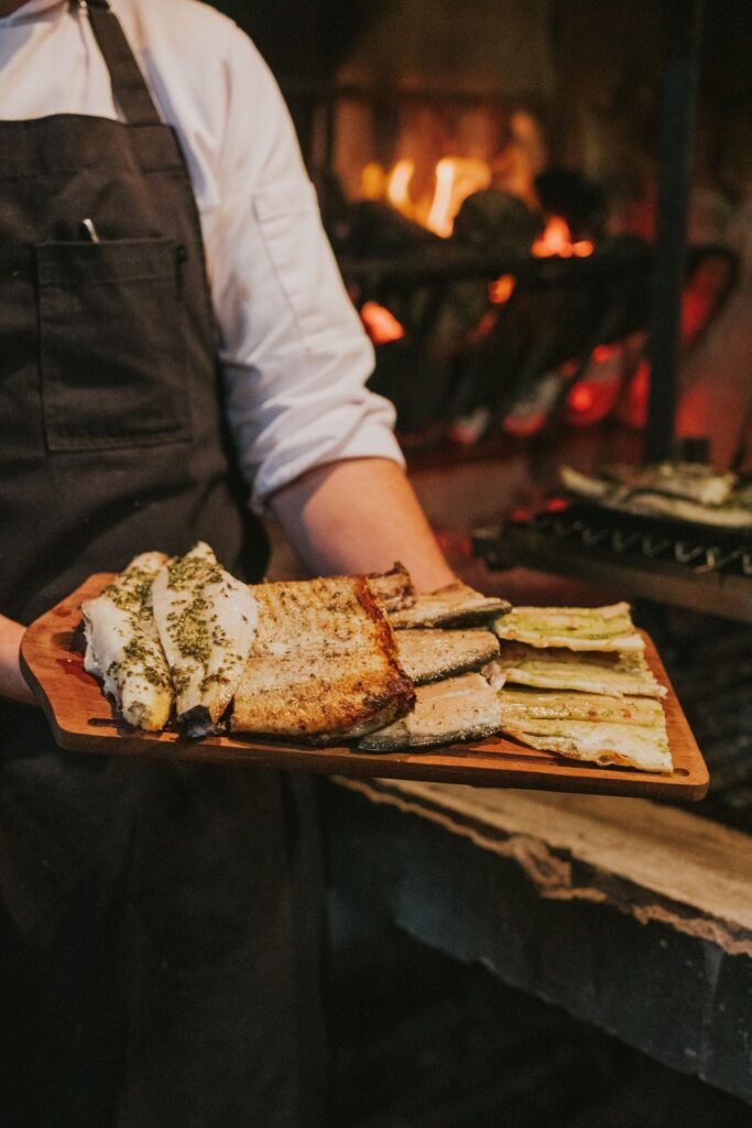 asado de pescados en puerto valle