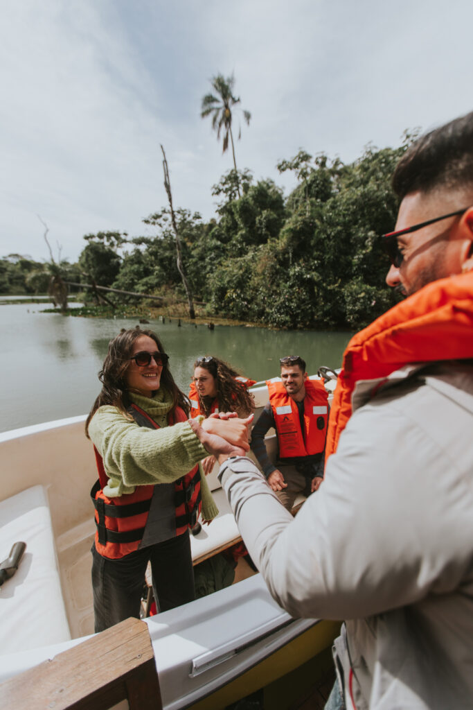 Puerto Valle tour guests go sailing on the Paraná River